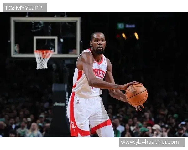 杜兰特赞阿门能力全面能胜任控卫中锋与大前锋多重角色